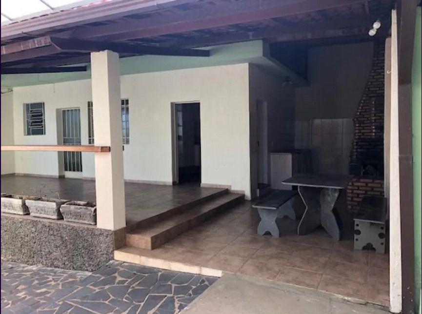 Casa, Planalto, 3 Quartos, 3 Vagas, 1 Suíte