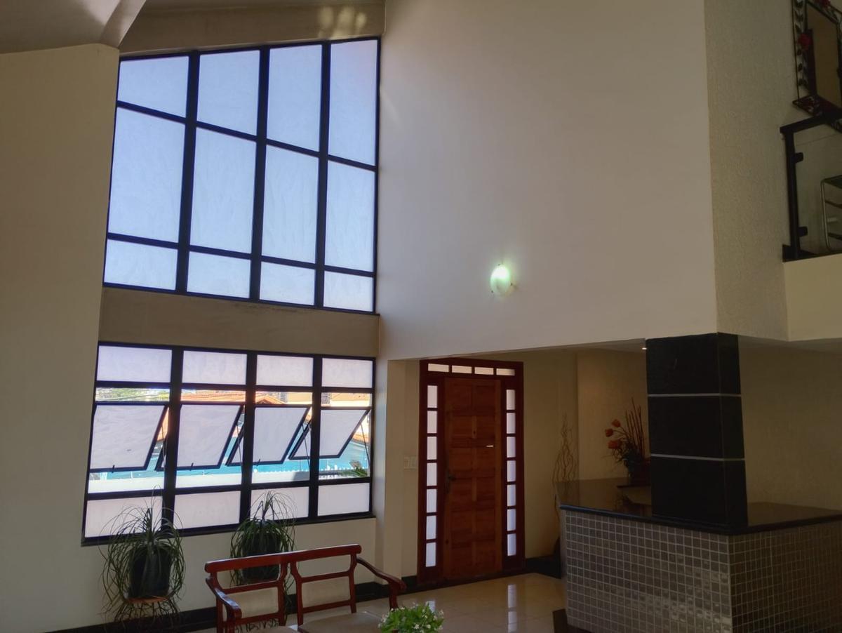 Casa, São Bernardo, 5 Quartos, 4 Vagas, 2 Suítes