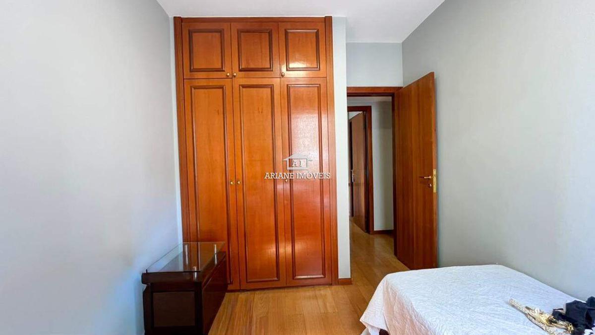 Apartamento, Funcionários, 3 Quartos, 2 Vagas, 1 Suíte