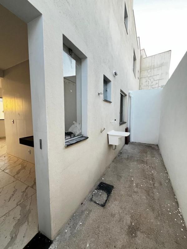 Casa, Novo Barreirinho, 3 Quartos, 3 Vagas, 1 Suíte