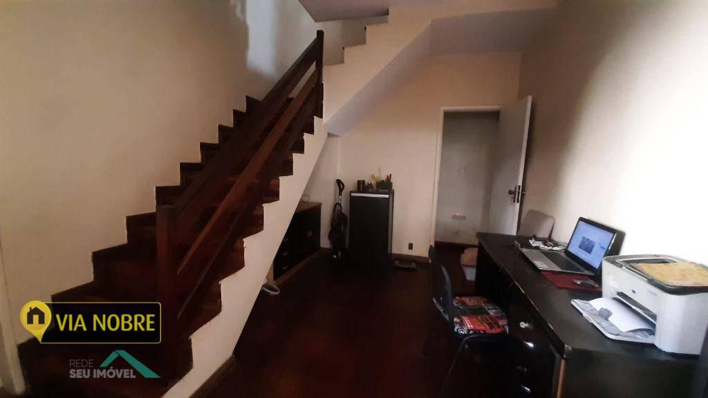 Casa, Betânia, 8 Quartos, 15 Vagas, 2 Suítes