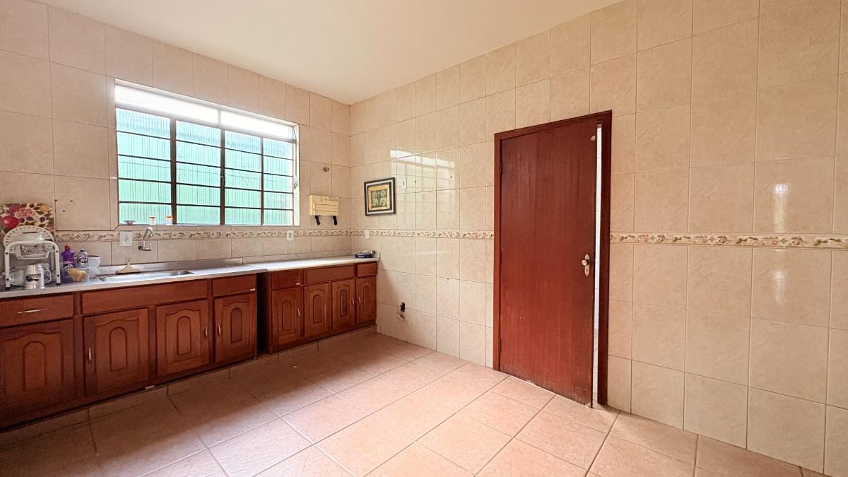 Casa, Santa Mônica, 4 Quartos, 4 Vagas