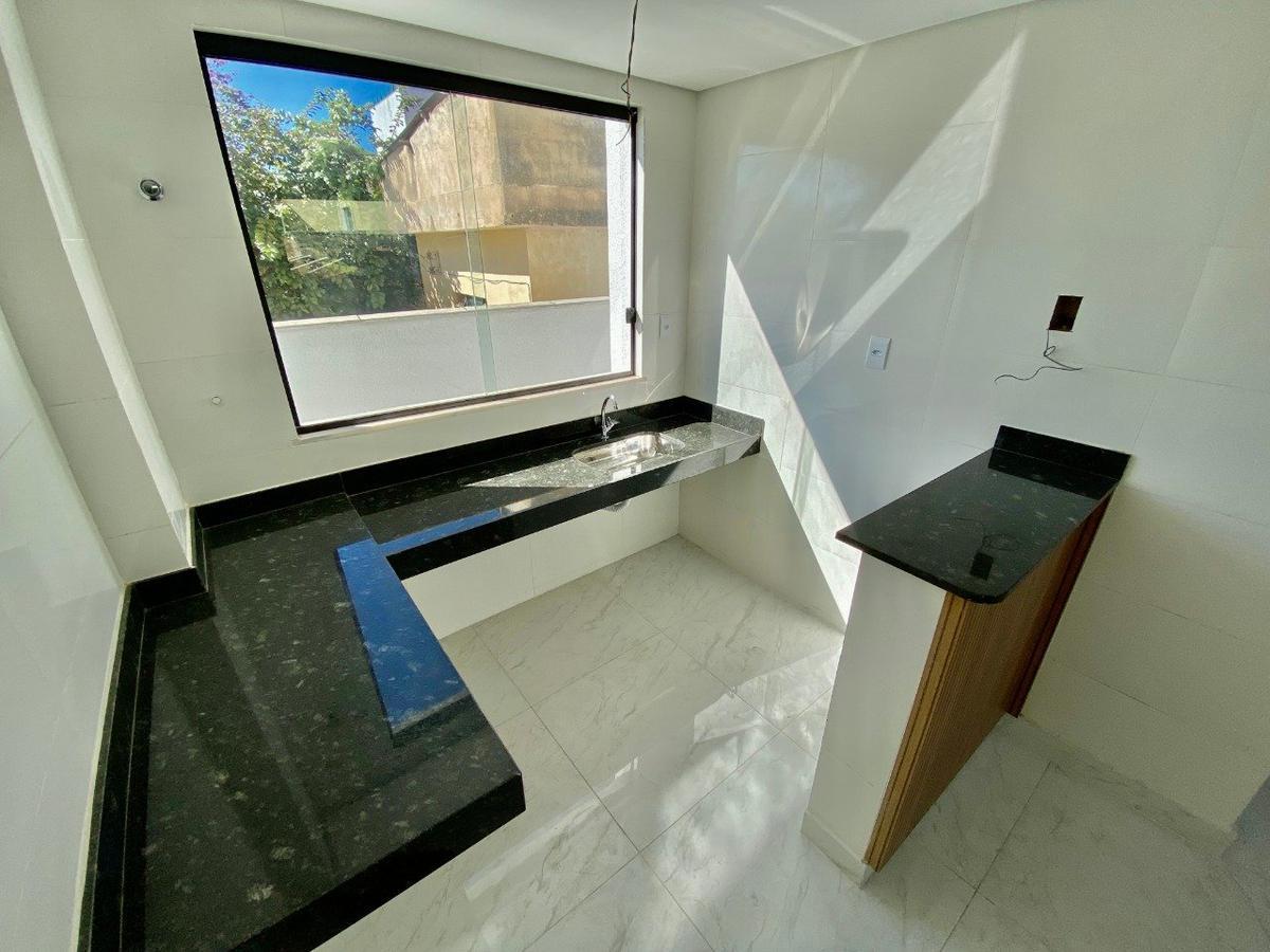 Cobertura, Santa Branca, 3 Quartos, 3 Vagas, 1 Suíte