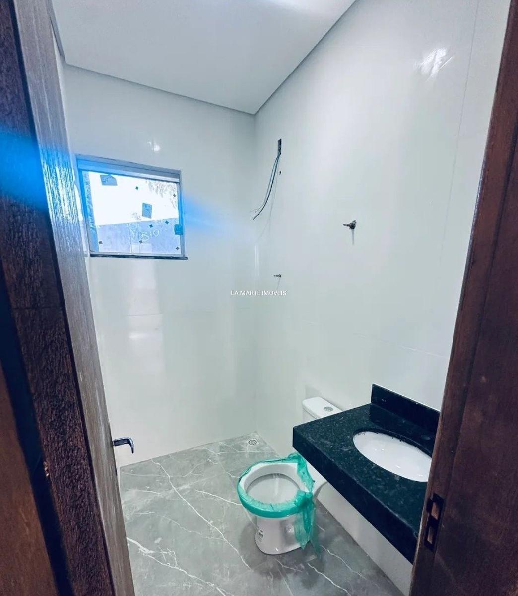 Casa, Vila Verde, 2 Quartos, 4 Vagas