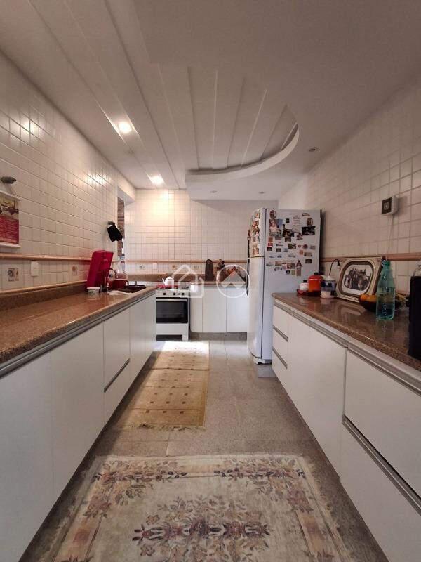 Casa, Renascença, 6 Quartos, 4 Vagas, 3 Suítes