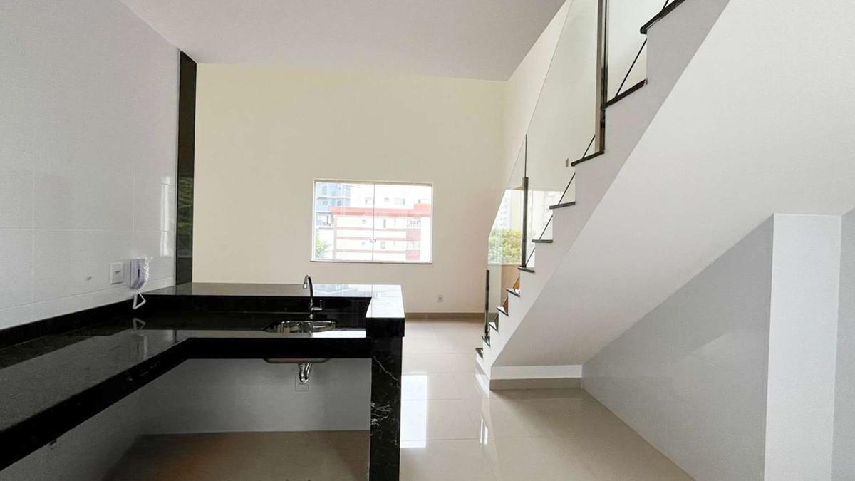 Cobertura, Vila Paris, 2 Quartos, 3 Vagas, 2 Suítes