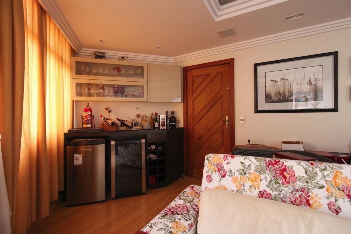 Apartamento, Sion, 4 Quartos, 3 Vagas, 1 Suíte