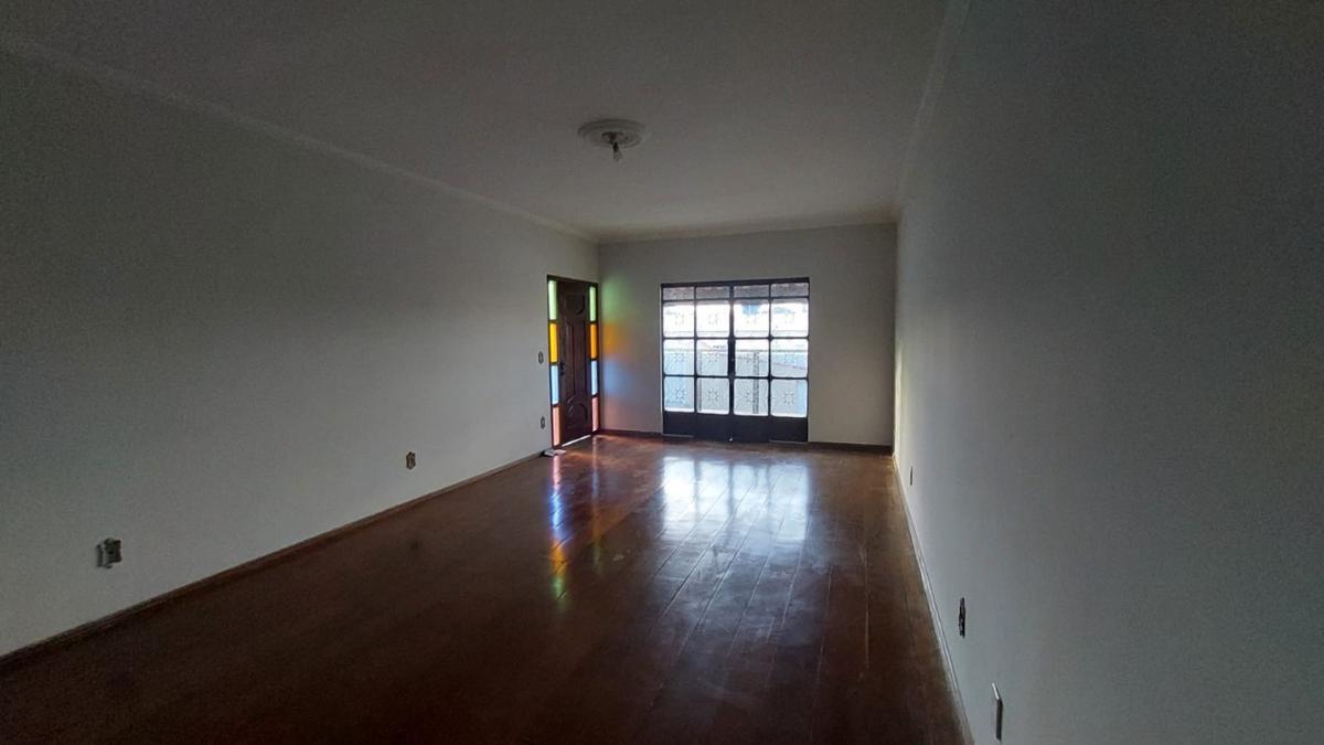 Casa, Vila Floresta, 3 Quartos, 4 Vagas, 1 Suíte