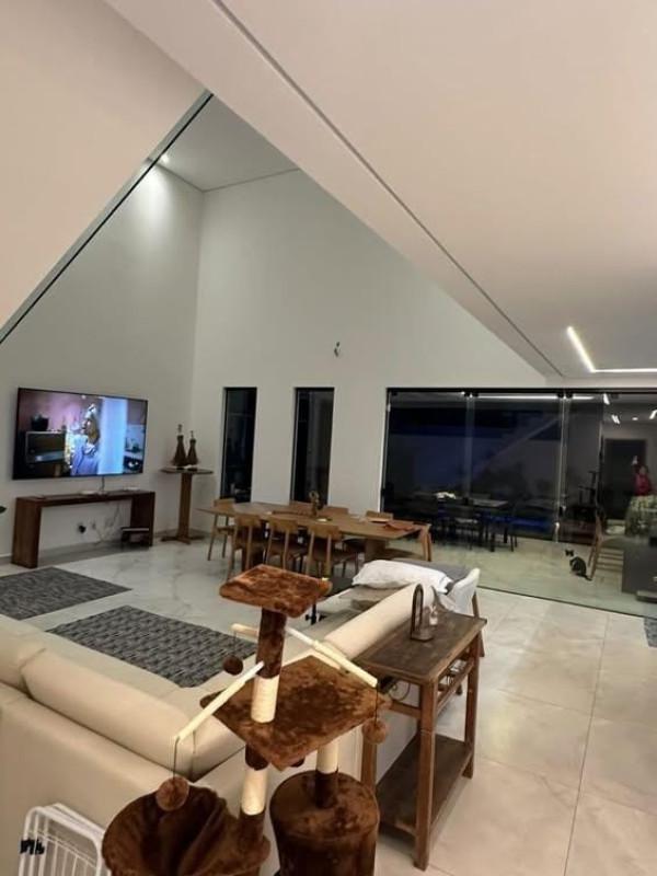 Casa, Residencial Paineiras, 4 Quartos, 2 Vagas, 1 Suíte