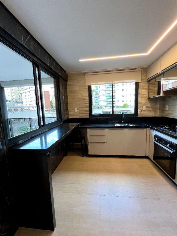 Apartamento, Carmo, 3 Quartos, 2 Vagas, 2 Suítes