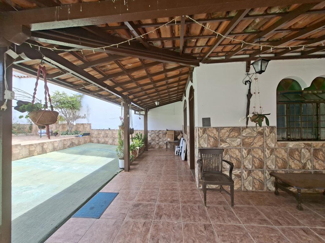 Casa, Vera Cruz, 3 Quartos, 5 Vagas, 1 Suíte