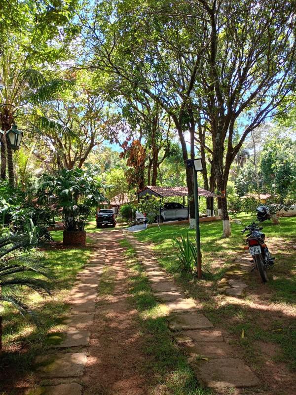 Fazenda, Ravena, 5 Quartos, 2 Vagas, 4 Suítes