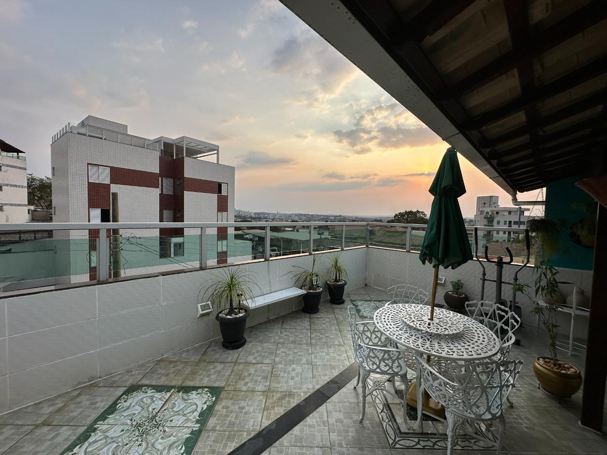 Casa, Heliópolis, 5 Quartos, 1 Vaga, 1 Suíte