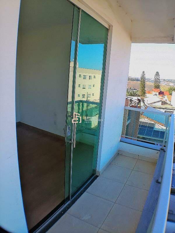 Cobertura, Petropolis, 3 Quartos, 2 Vagas, 1 Suíte
