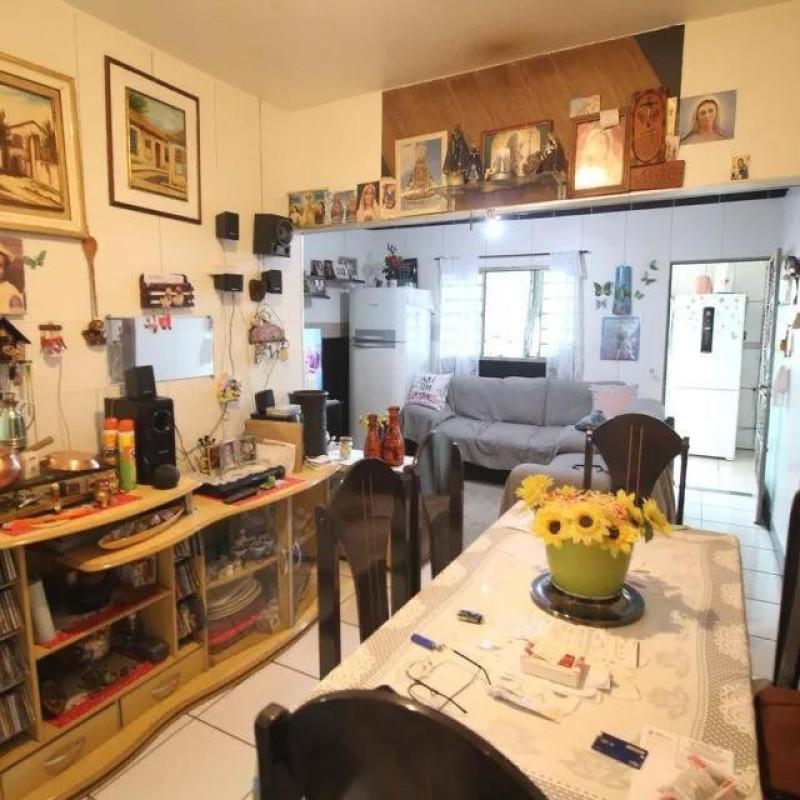 Casa, Tirol (barreiro), 5 Quartos, 3 Vagas, 1 Suíte