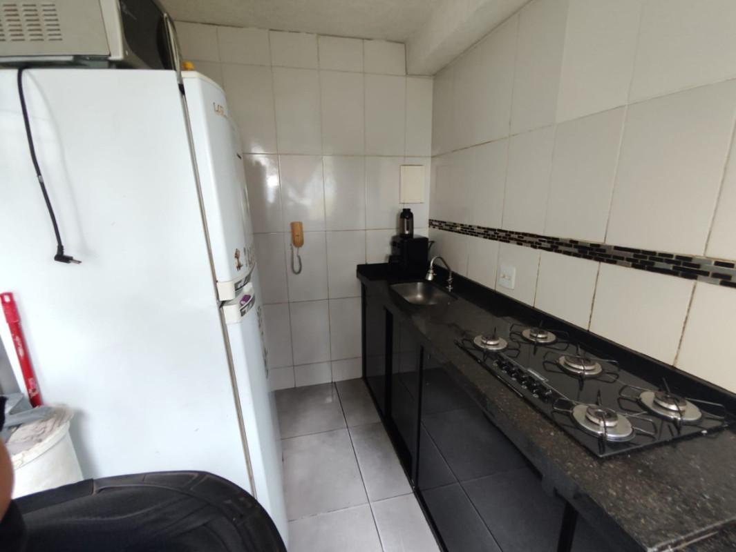 Apartamento, Jardim Vitória, 2 Quartos, 1 Vaga