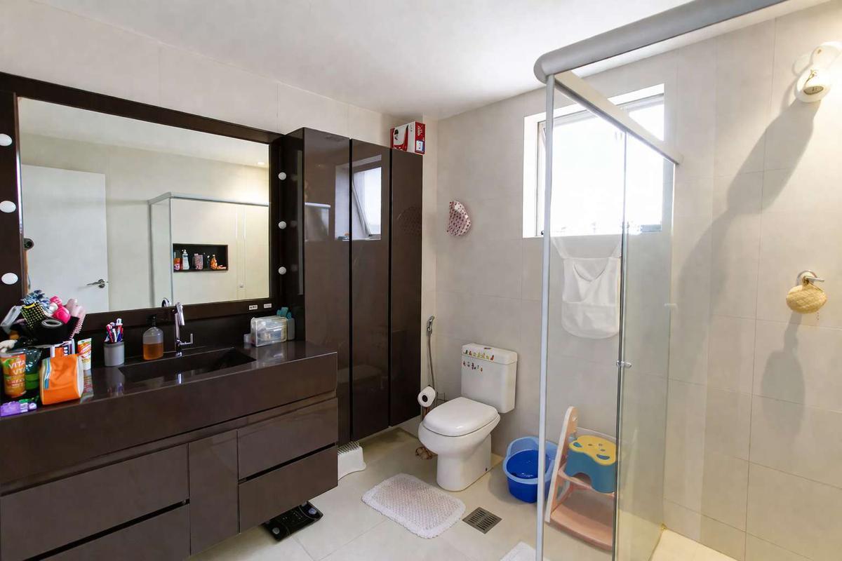 Apartamento, Santa Lúcia, 4 Quartos, 3 Vagas, 1 Suíte