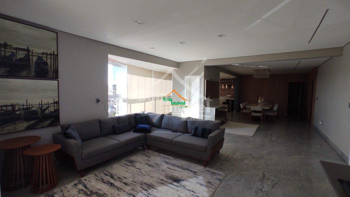 Apartamento, Centro, 4 Quartos, 3 Vagas, 4 Suítes