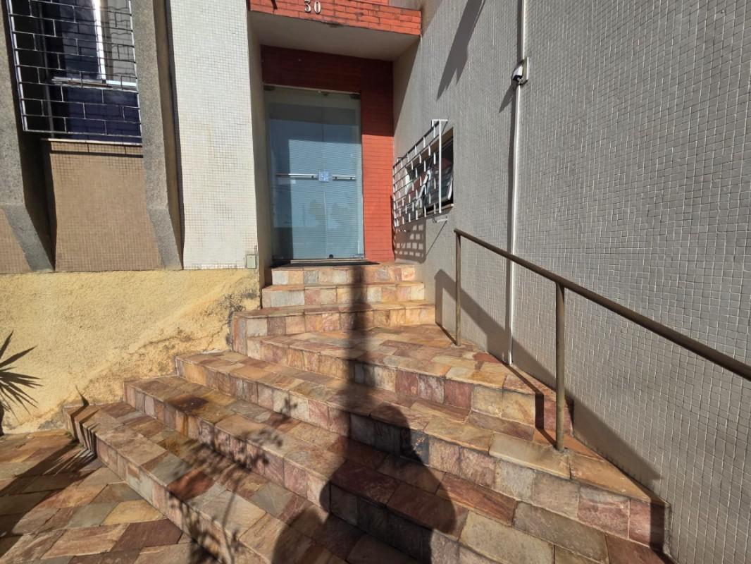 Apartamento, Conjunto Califórnia, 3 Quartos, 2 Vagas