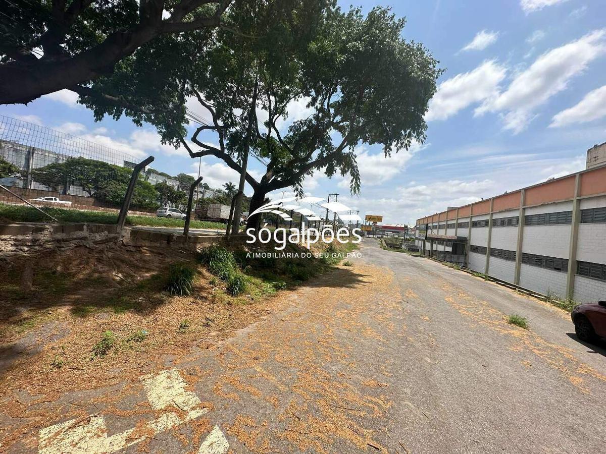 Galpão, Vila Oeste