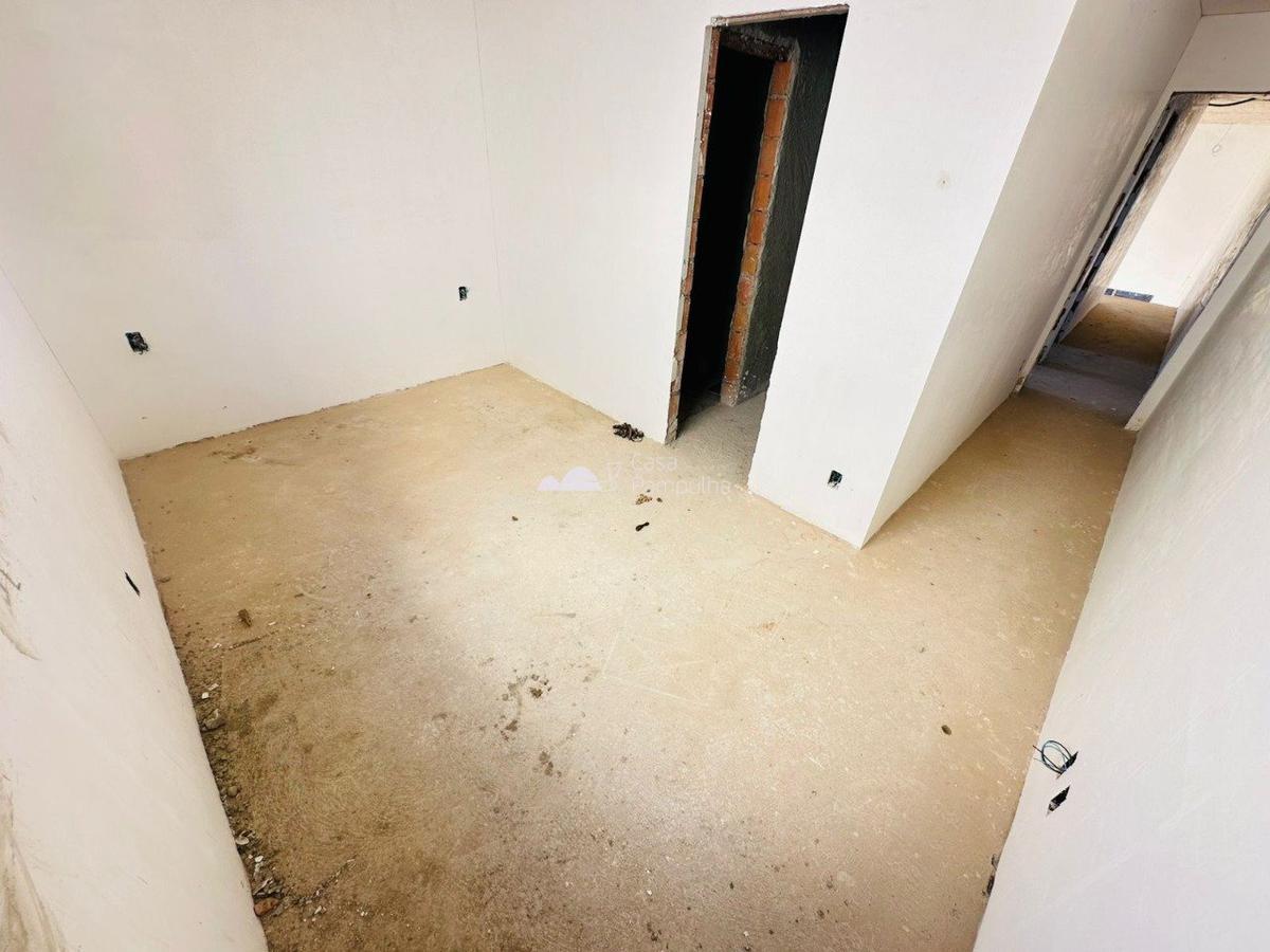 Casa, Planalto, 4 Quartos, 4 Vagas, 1 Suíte