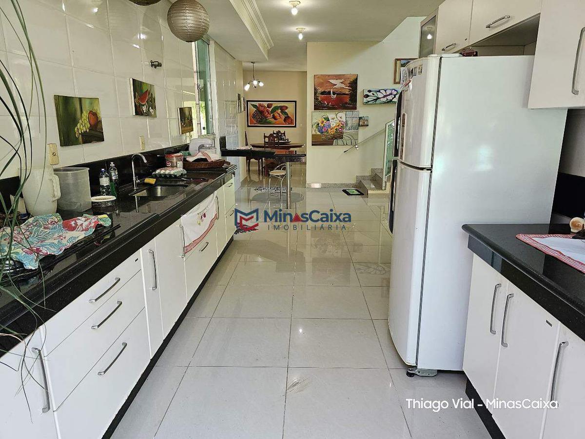 Casa, Santa Maria, 5 Quartos, 5 Vagas, 1 Suíte