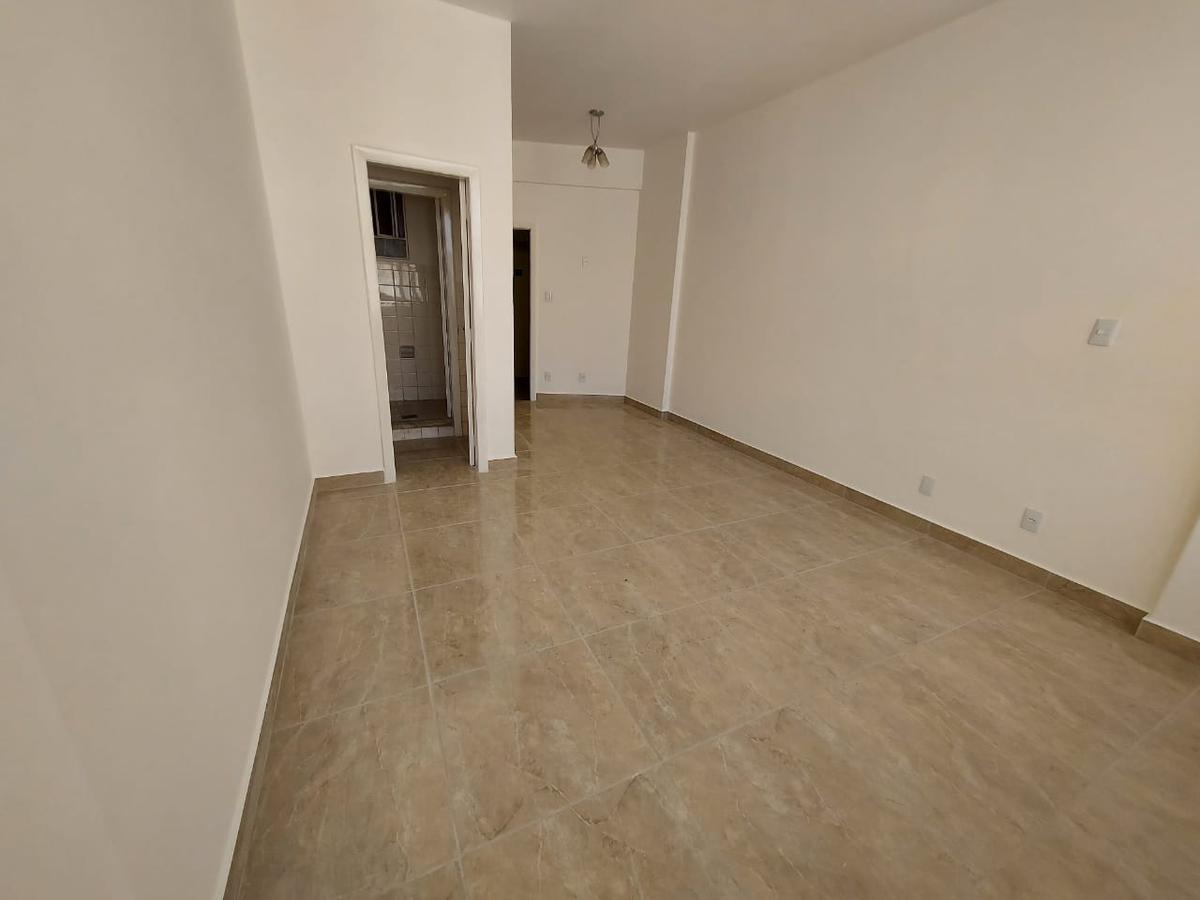 Sala, Centro, 0 Quarto, 0 Vaga
