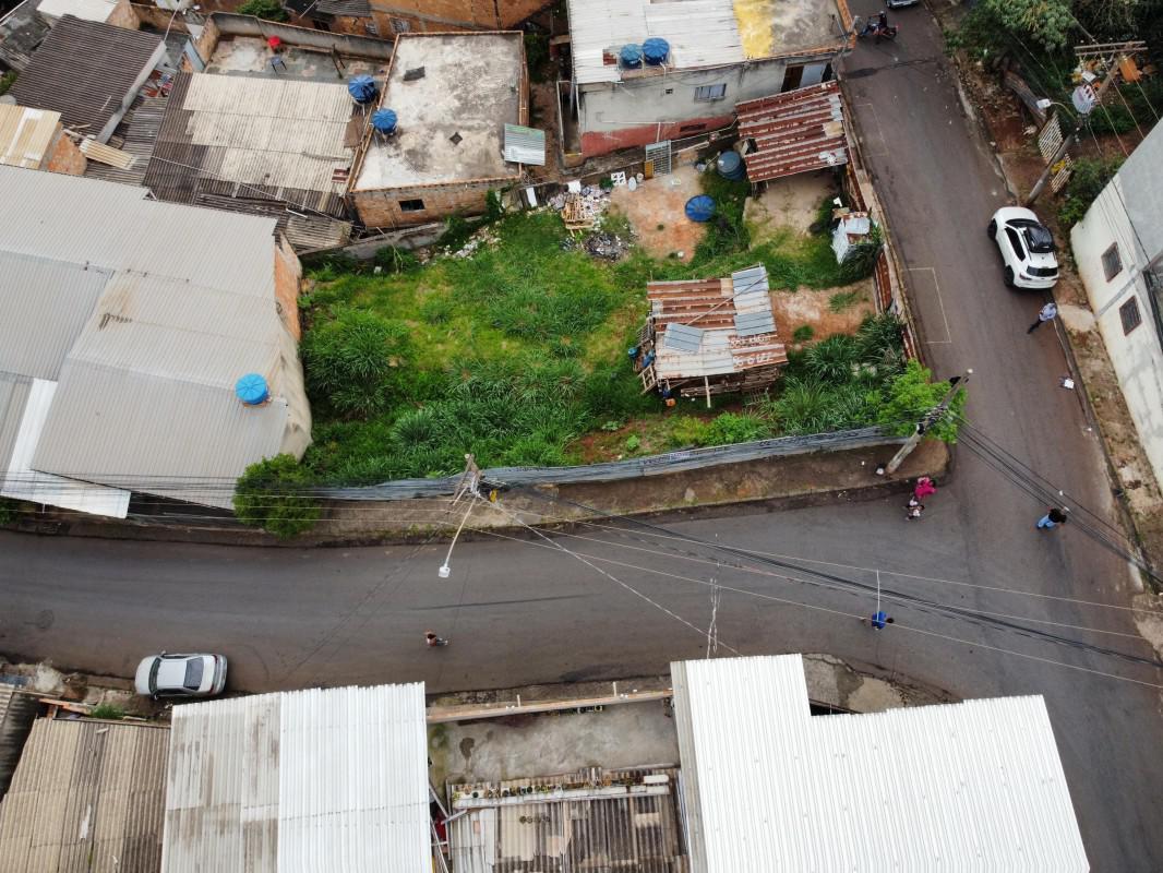 Lote, Olhos D'água, 0 Quarto, 0 Vaga