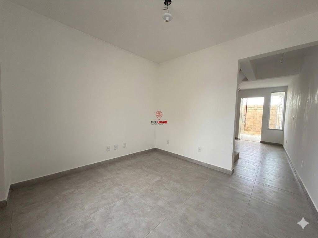 Casa, Novo Barreirinho, 2 Quartos, 1 Vaga