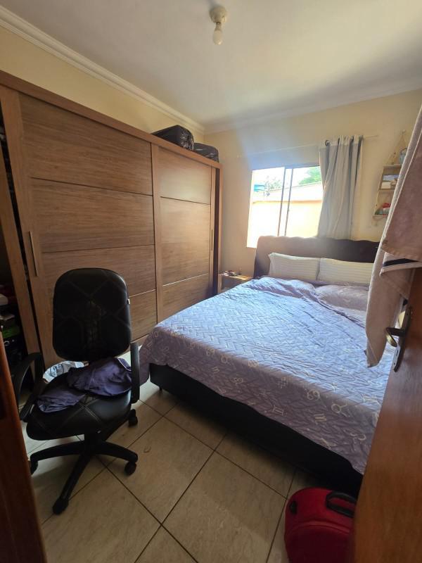 Casa, Ressaca, 2 Quartos, 1 Vaga