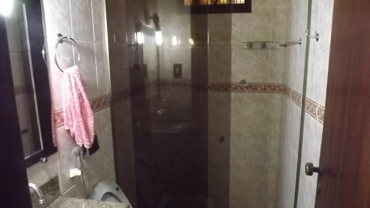 Casa, Alípio de Melo, 2 Quartos, 3 Vagas, 1 Suíte