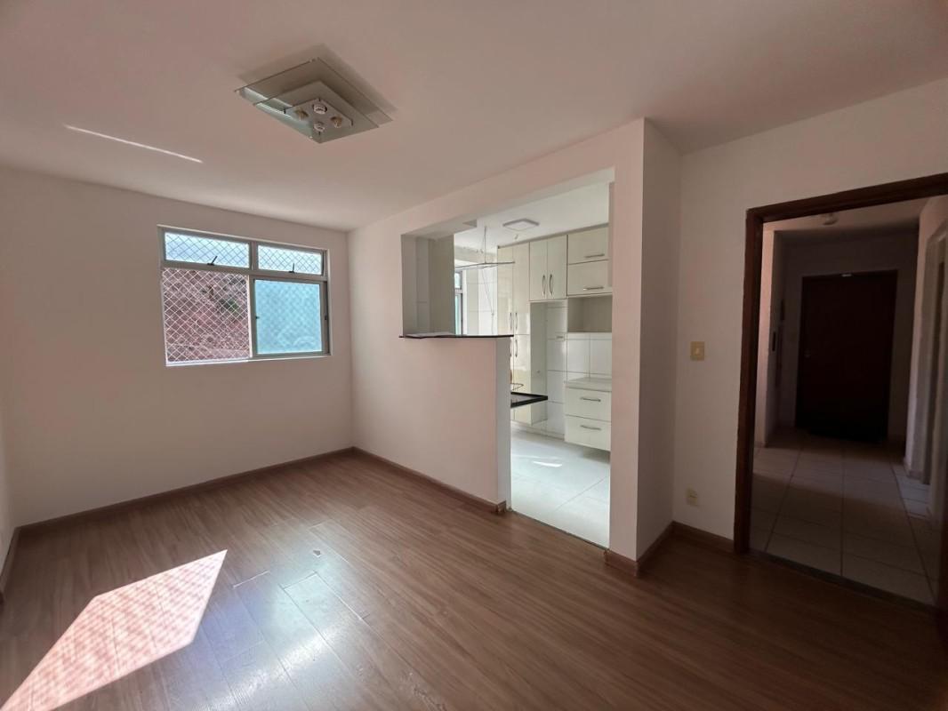 Apartamento, Carlos Prates, 2 Quartos, 1 Vaga