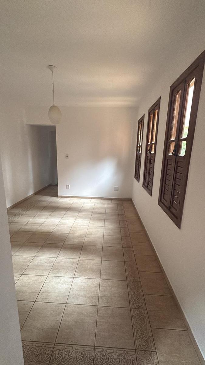 Casa, Bela Vista, 4 Quartos, 0 Vaga, 1 Suíte