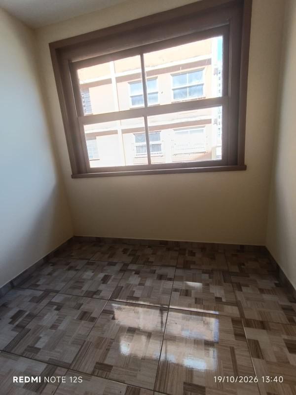 Apartamento, Centro, 2 Quartos, 0 Vaga
