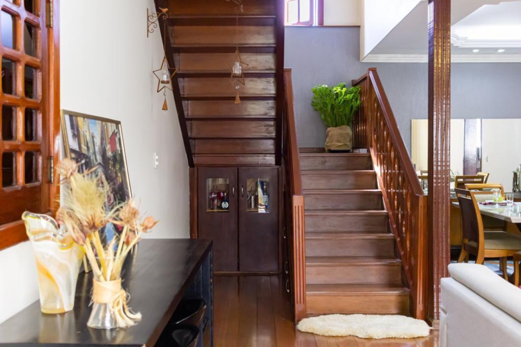 Casa, Sagrada Família, 4 Quartos, 6 Vagas, 1 Suíte