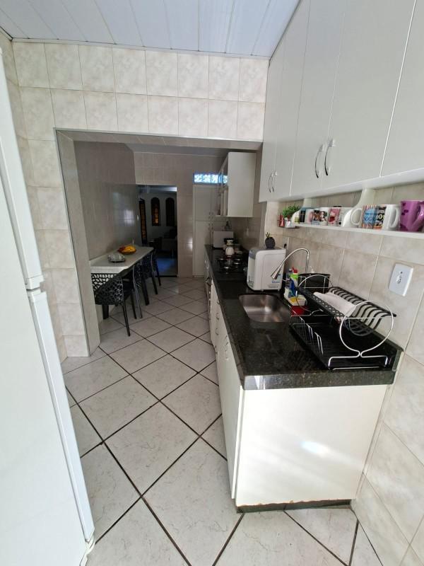 Casa, Letícia, 3 Quartos, 8 Vagas, 1 Suíte