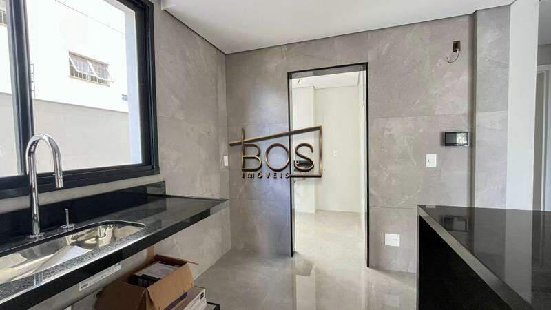 Apartamento, Silveira, 3 Quartos, 2 Vagas, 1 Suíte