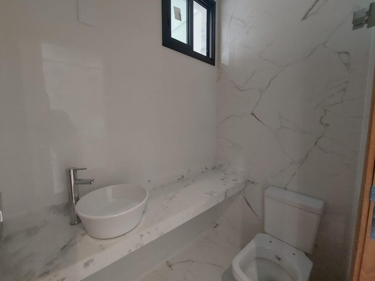 Casa, Santa Rosa, 3 Quartos, 4 Vagas, 3 Suítes