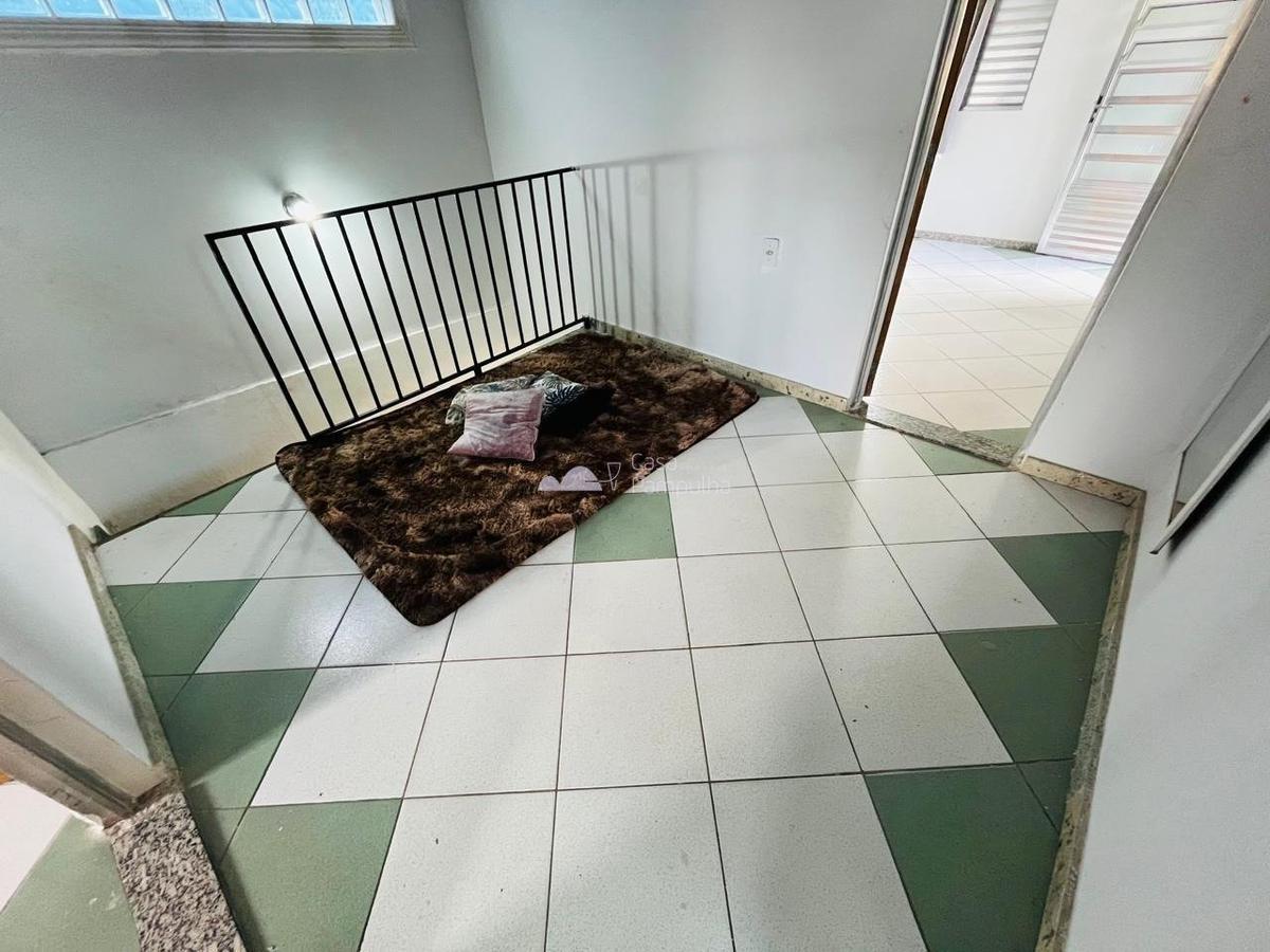 Casa, Planalto, 3 Quartos, 4 Vagas, 1 Suíte