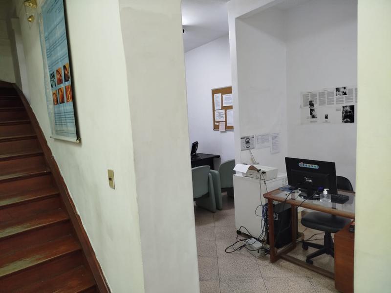 Casa Comercial, Funcionários