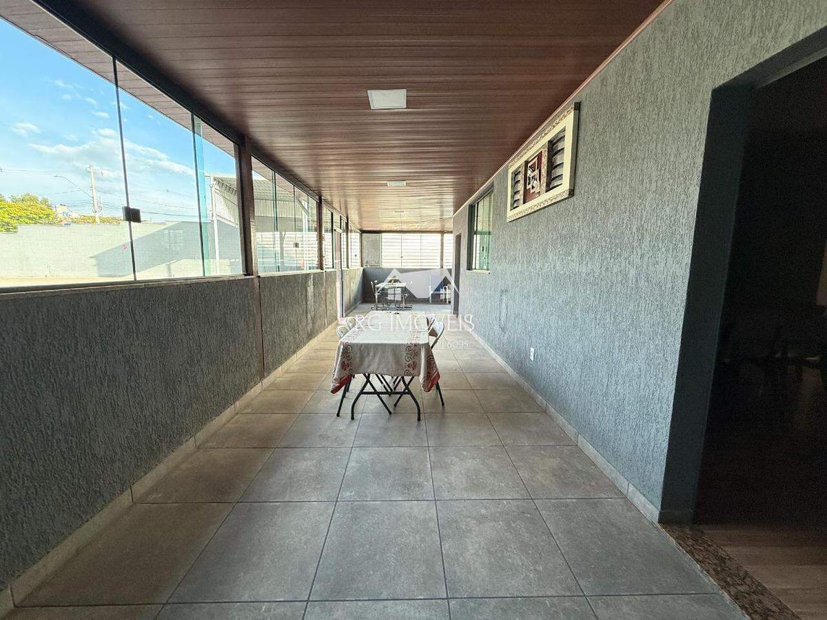 Galpão, Jatobá (barreiro), 0 Quarto, 40 Vagas