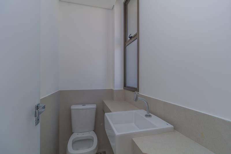 Cobertura, Serra, 3 Quartos, 2 Vagas, 1 Suíte