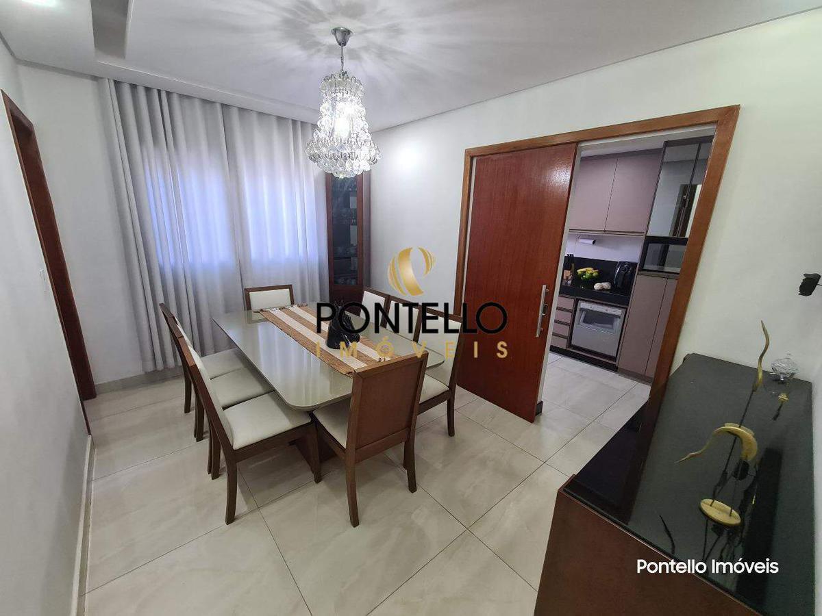 Casa, Renascença, 3 Quartos, 4 Vagas, 1 Suíte