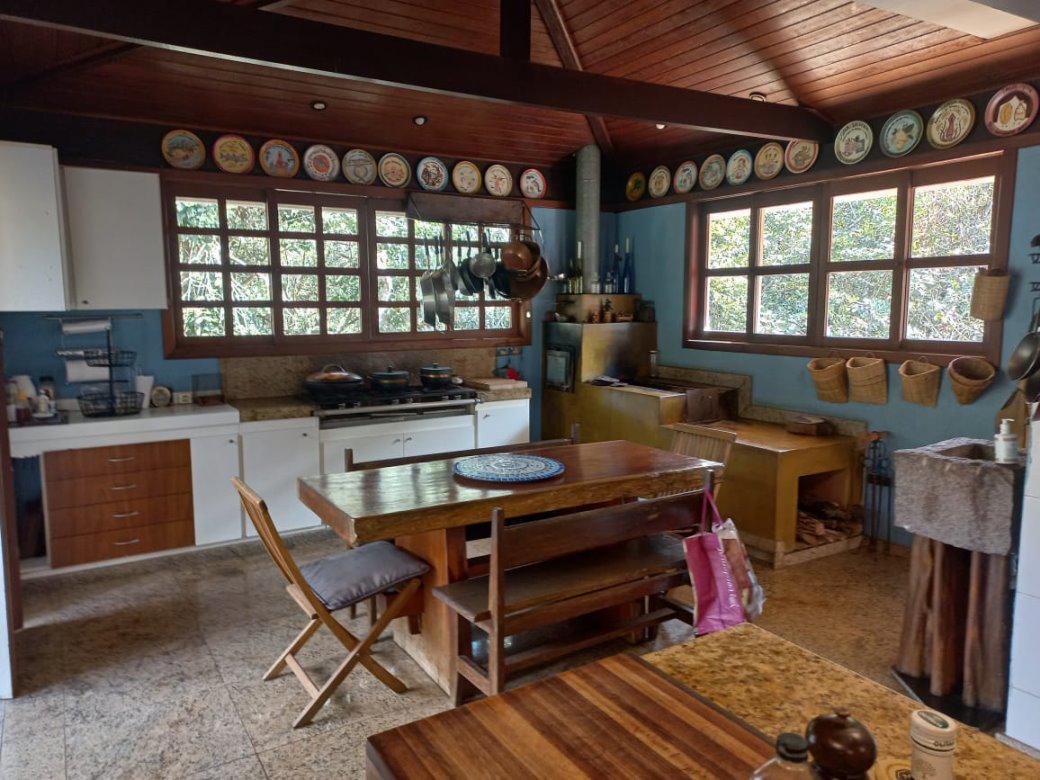 Casa, São Sebastião das Águas Claras, 5 Quartos, 15 Vagas, 2 Suítes