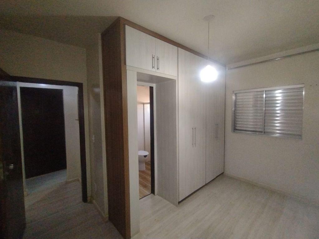 Prédio, Centro, 0 Quarto, 0 Vaga