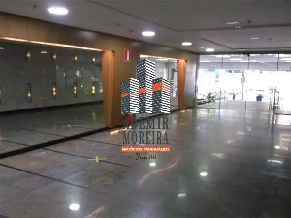 Sala, Centro