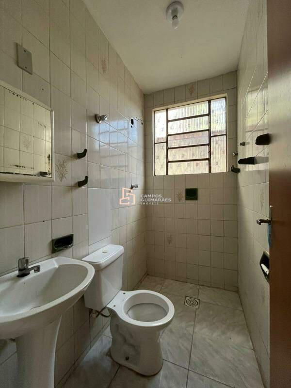 Casa, Parque Turistas, 3 Quartos, 4 Vagas, 1 Suíte