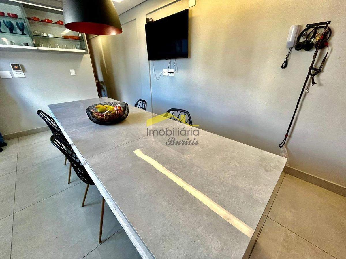 Cobertura, Savassi, 2 Quartos, 2 Vagas, 1 Suíte