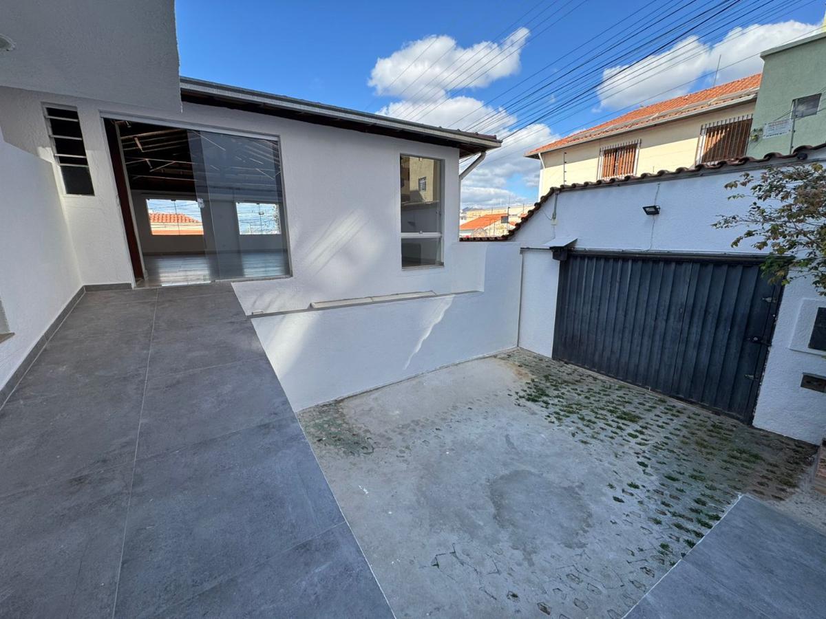 Casa Comercial, Colégio Batista, 0 Quarto, 1 Vaga