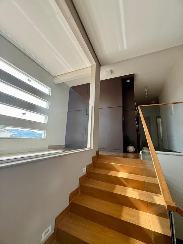 Casa, Pinheiros, 3 Quartos, 3 Vagas, 3 Suítes